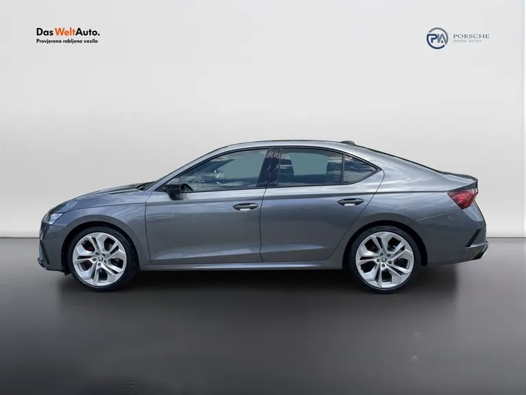 Škoda Octavia 2023: fotografija 2