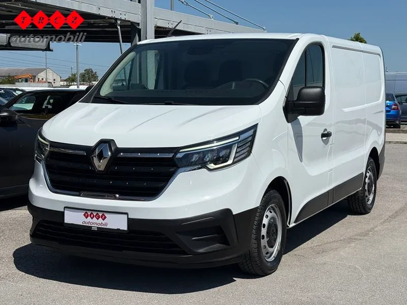 Renault Trafic 2023 – fotografija 1