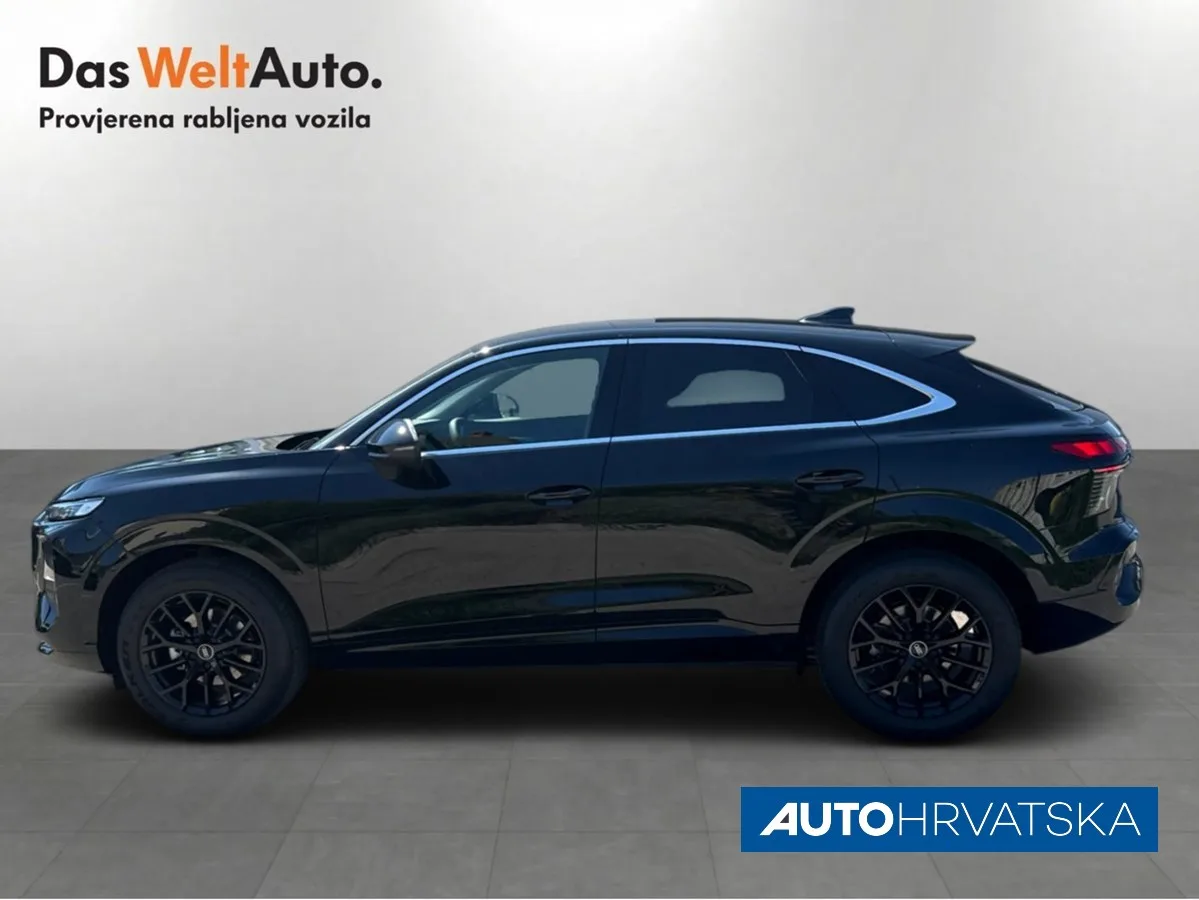 Audi Q3 2026: fotografija 2