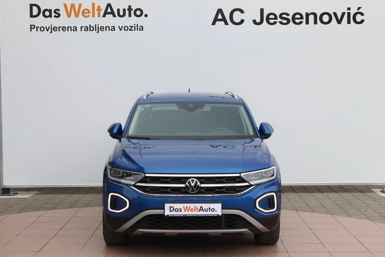Volkswagen T-Roc 2023: fotografija 2