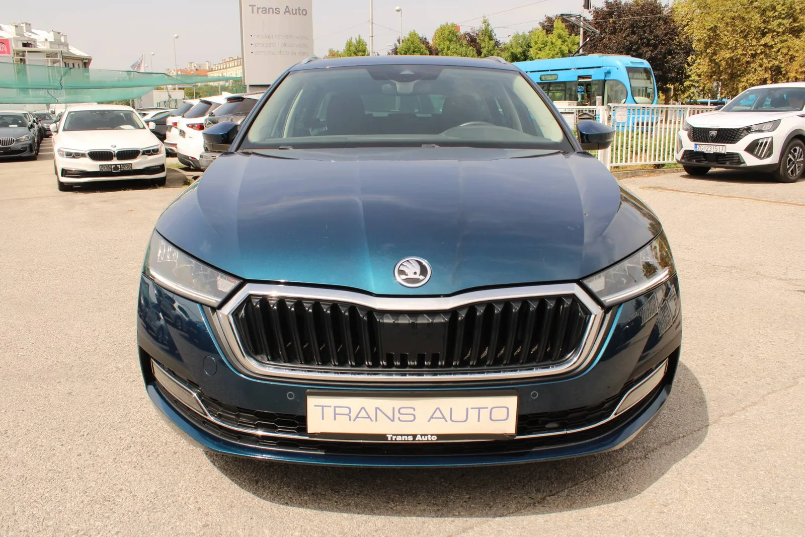 Škoda Octavia Combi 2022 – fotografija 2