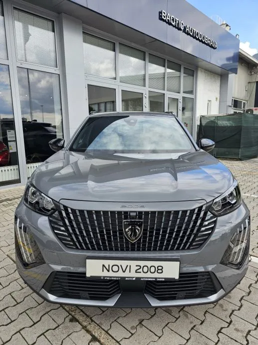 Peugeot 2008 2025: fotografija 2