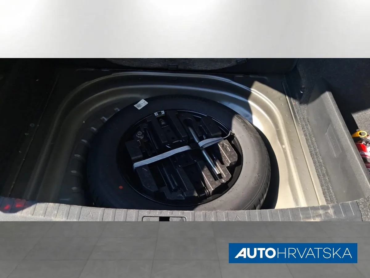 Škoda Octavia 2024 – fotografija 13