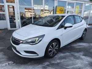 Opel Astra 2019 – fotografija 1