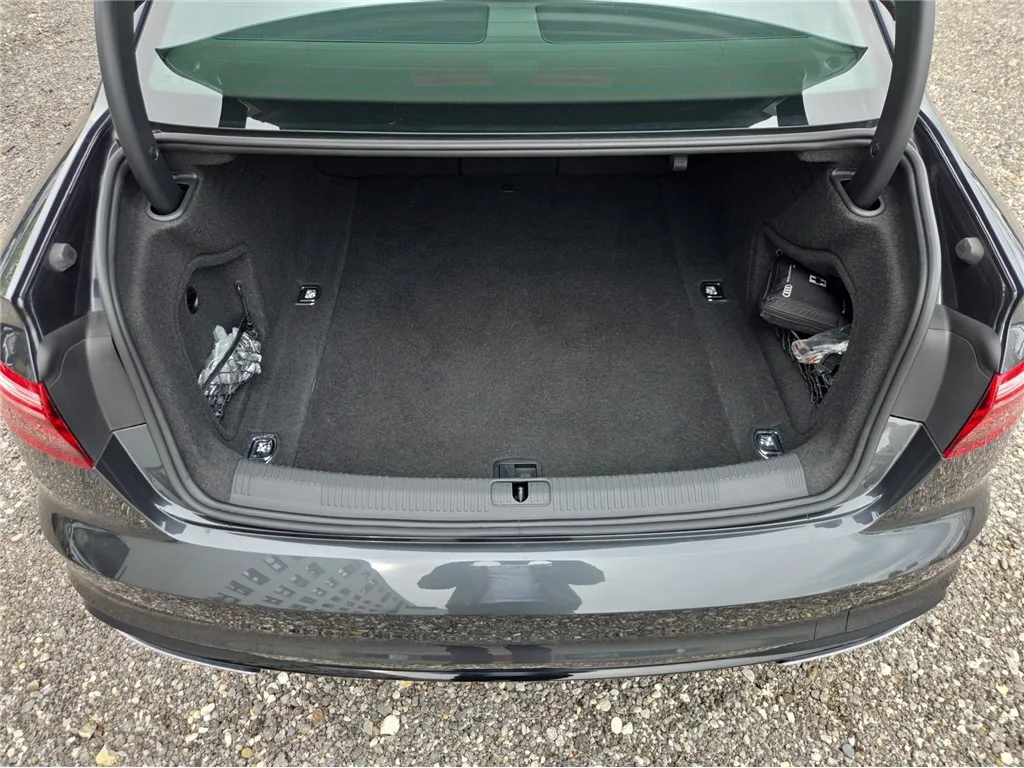 Audi A4 2023 – fotografija 19