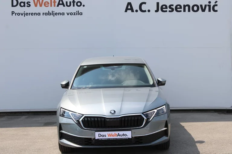 Škoda Octavia 2026: fotografija 2
