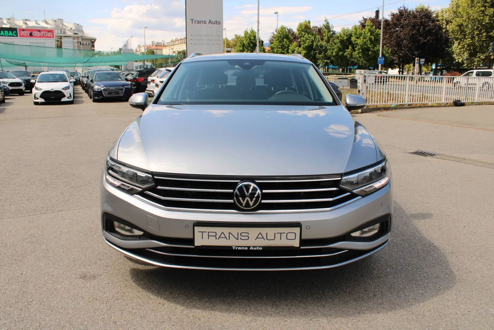 Volkswagen Passat Variant 2023 – fotografija 2