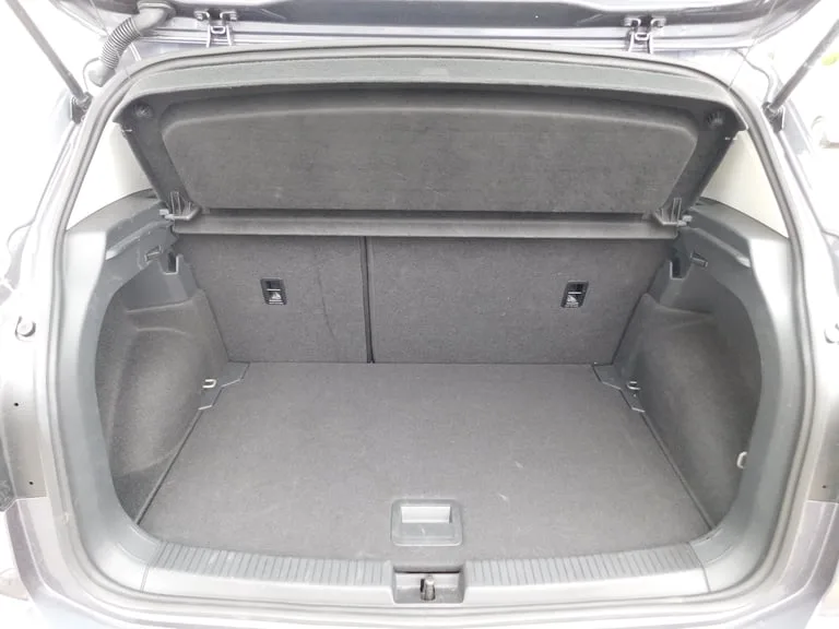 Volkswagen T-Cross 2023: fotografija 14