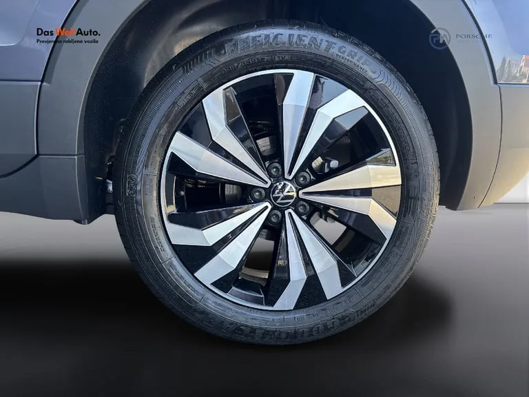 Volkswagen T-Cross 2026: fotografija 27