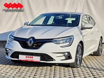 Renault Megane 2023 – fotografija 1