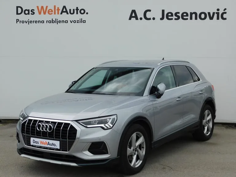 Audi Q3 2025: fotografija 1