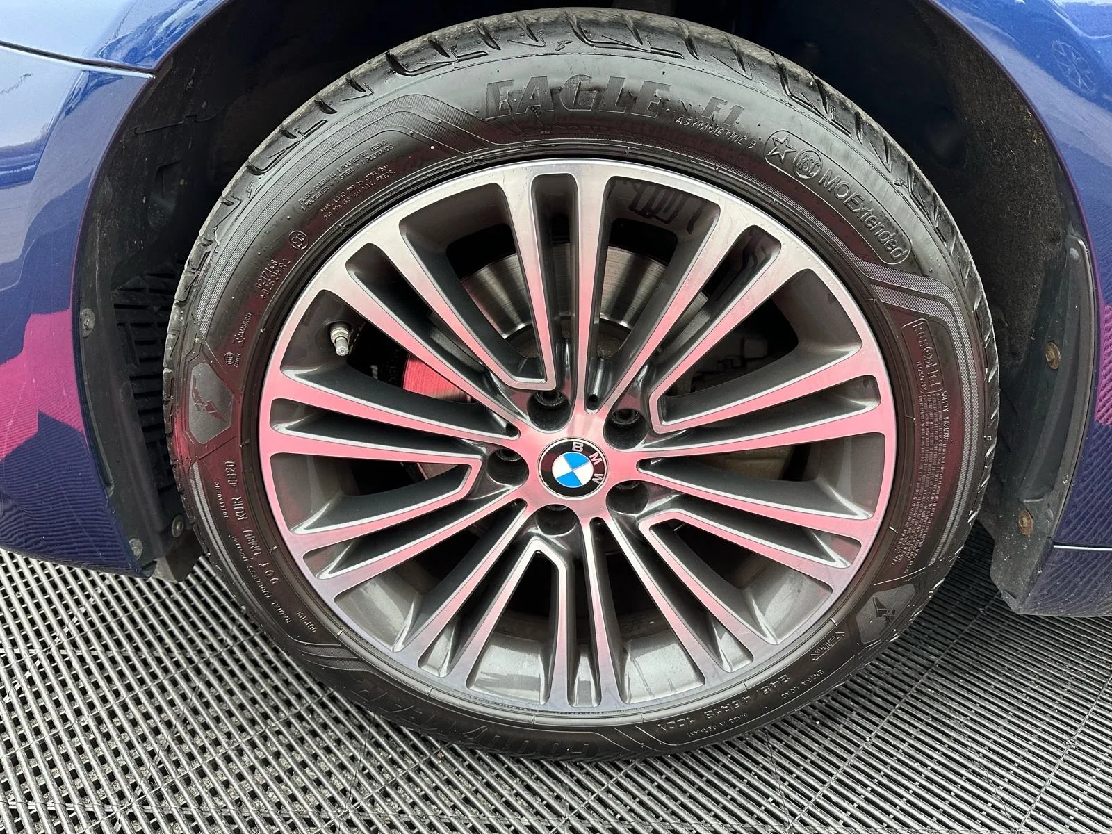 BMW Serija 5 2017 – fotografija 26
