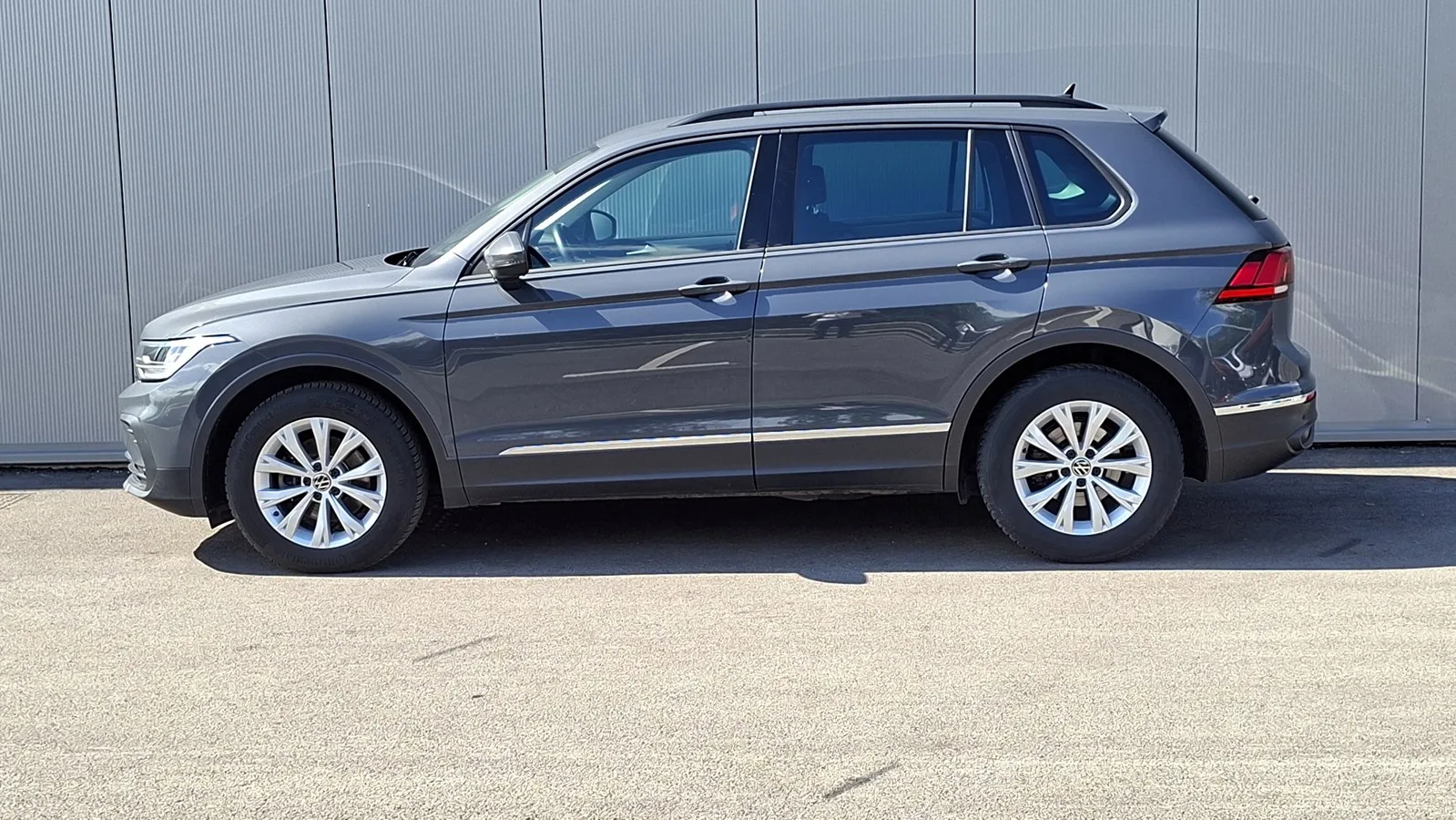 Volkswagen Tiguan II 2022 – fotografija 2