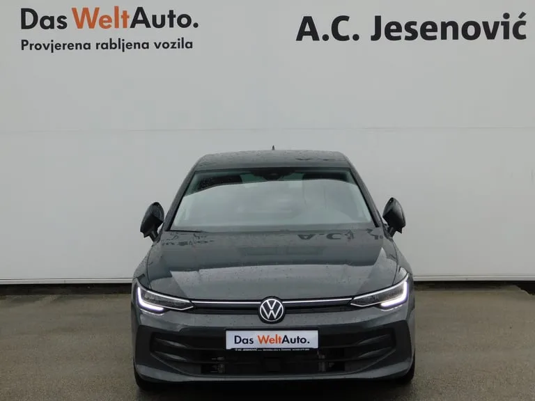 Volkswagen Golf VIII 2025: fotografija 2