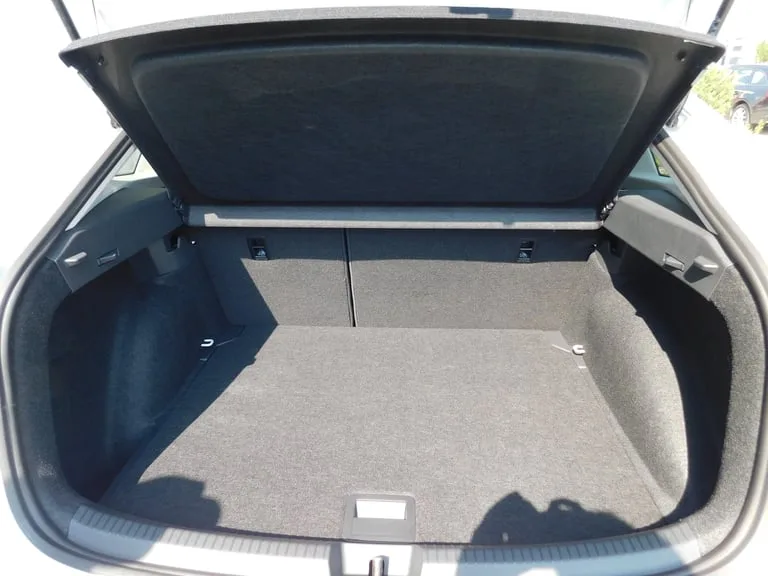 Volkswagen Taigo 2024: fotografija 15