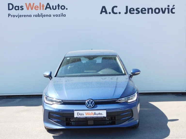 Volkswagen Golf VIII 2025: fotografija 2