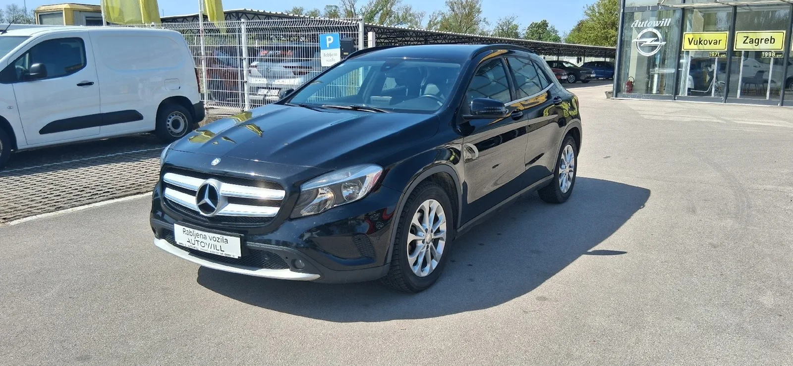 Mercedes-Benz Gla 2016 – fotografija 2