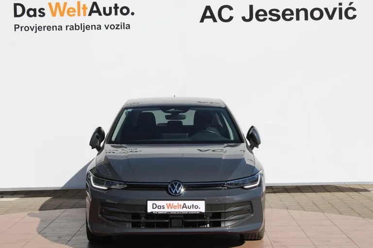 Volkswagen Golf VIII 2026: fotografija 2
