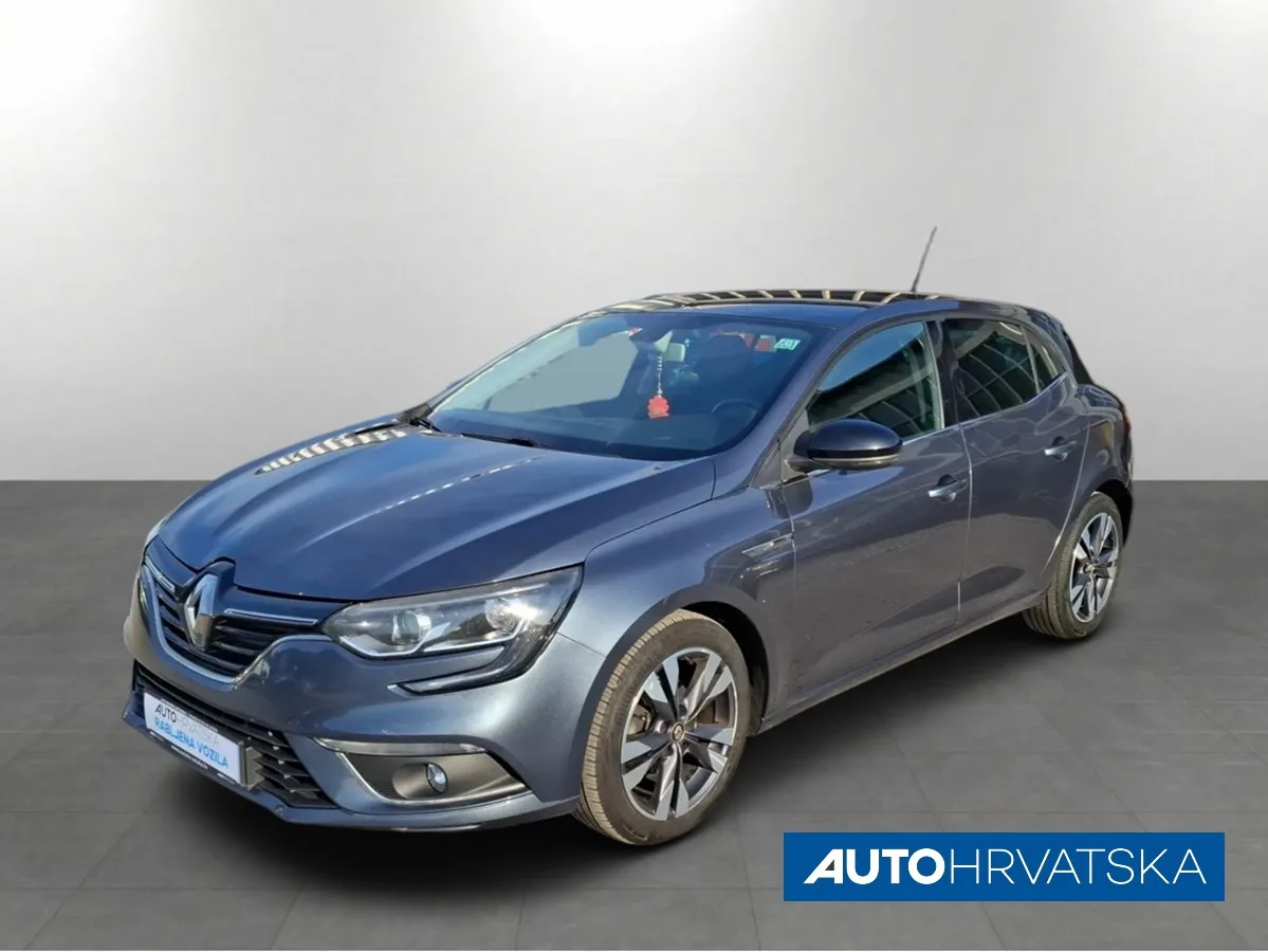 Renault Megane 2019 – fotografija 1