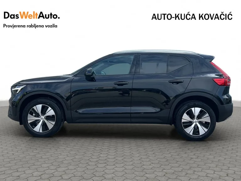 Volvo XC40 2026: fotografija 2