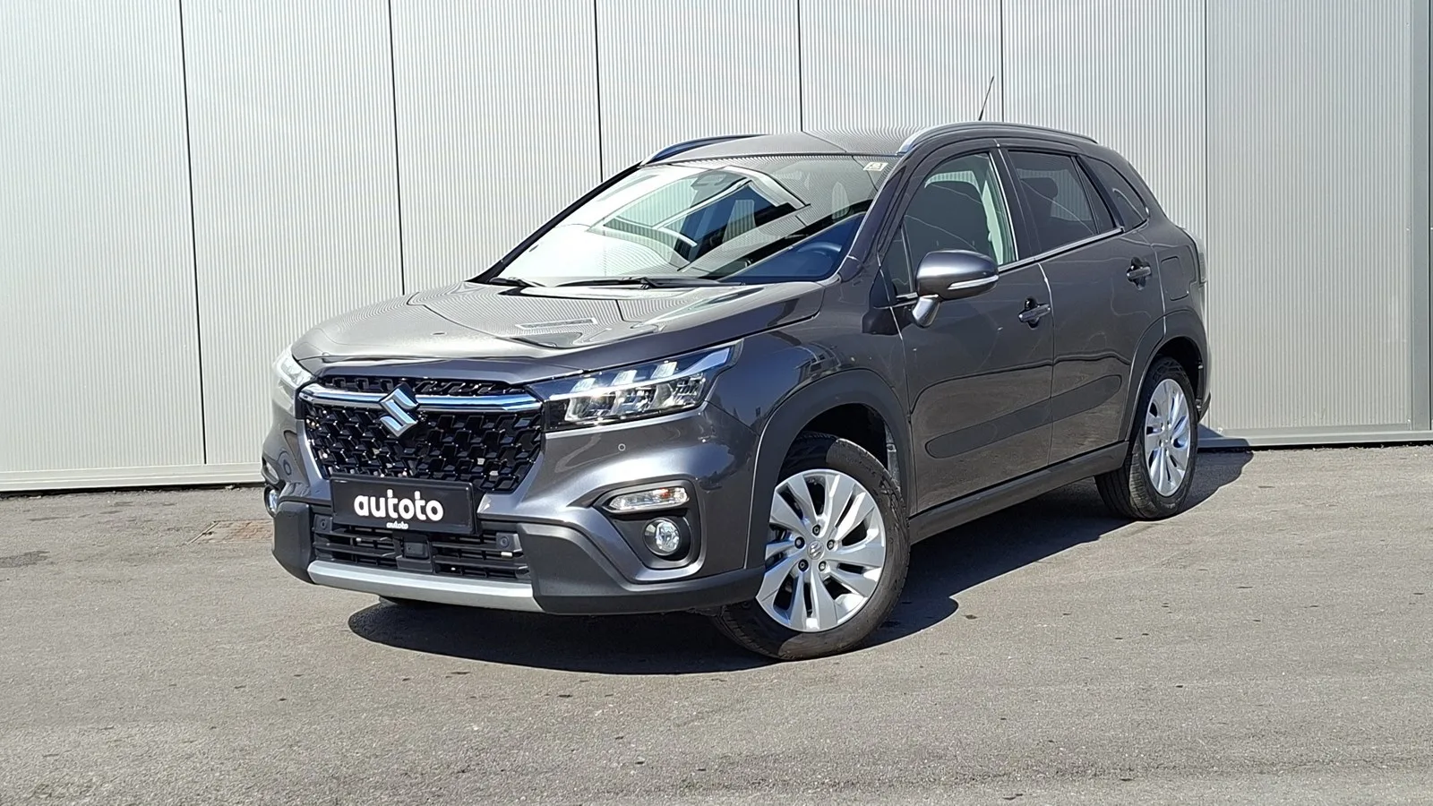 Suzuki S-Cross 2023: fotografija 1