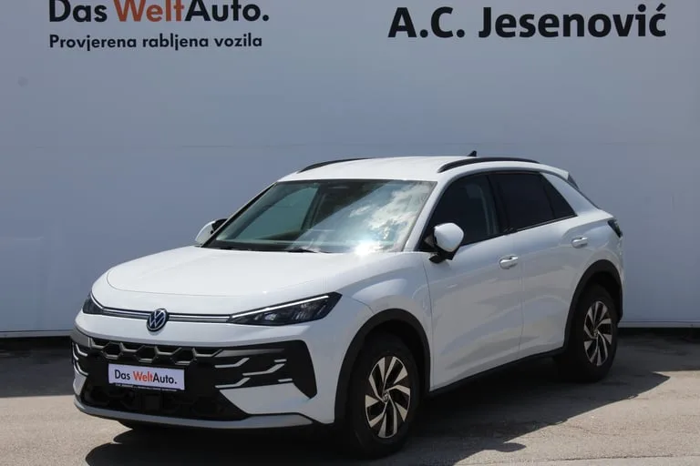 Volkswagen T-Roc 2026: fotografija 1