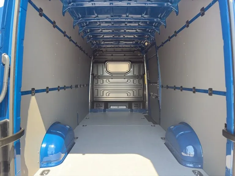 Volkswagen Crafter 2025: fotografija 12