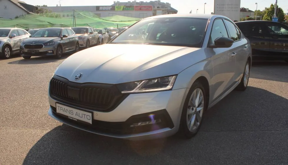 Škoda Octavia 2023 – fotografija 1