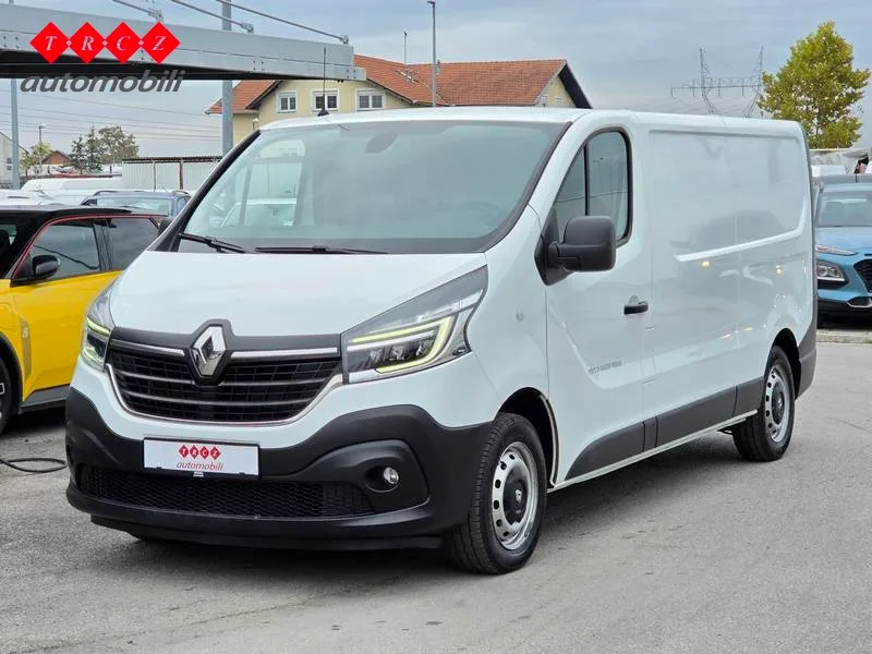 Renault Trafic 2021: fotografija 1