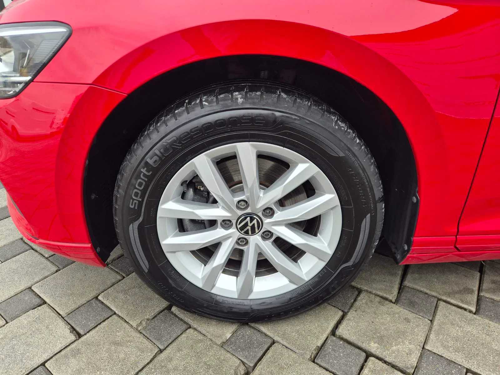 Volkswagen Passat Variant 2023 – fotografija 24
