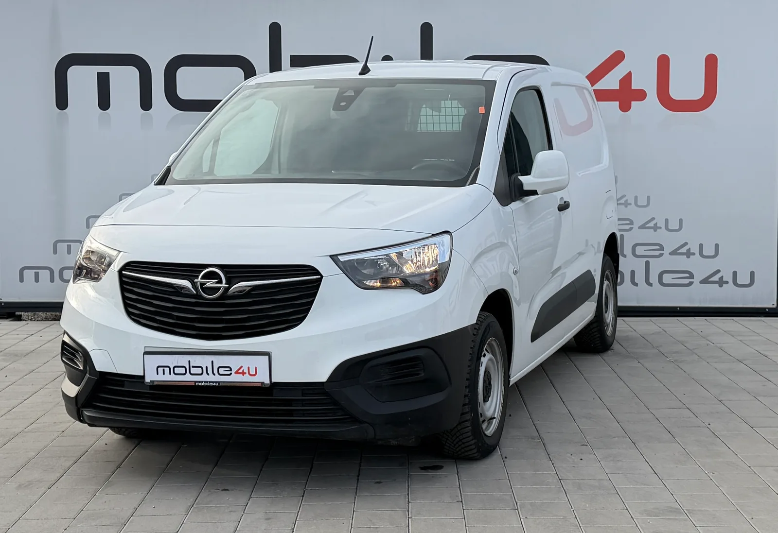 Opel Combo 2020 – fotografija 1