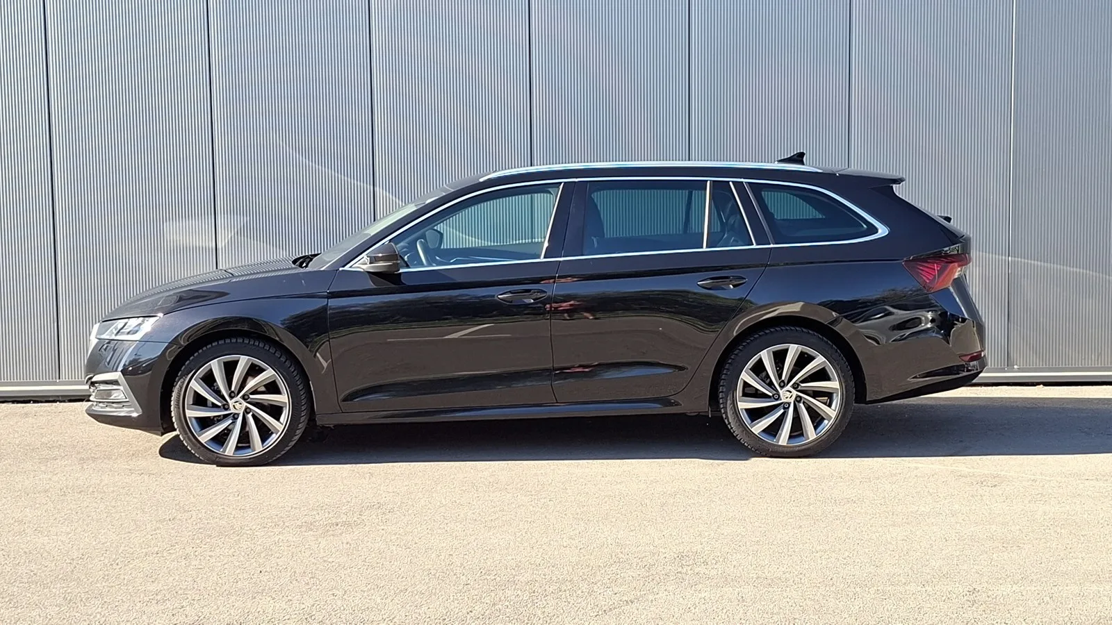 Škoda Octavia 2021 – fotografija 2
