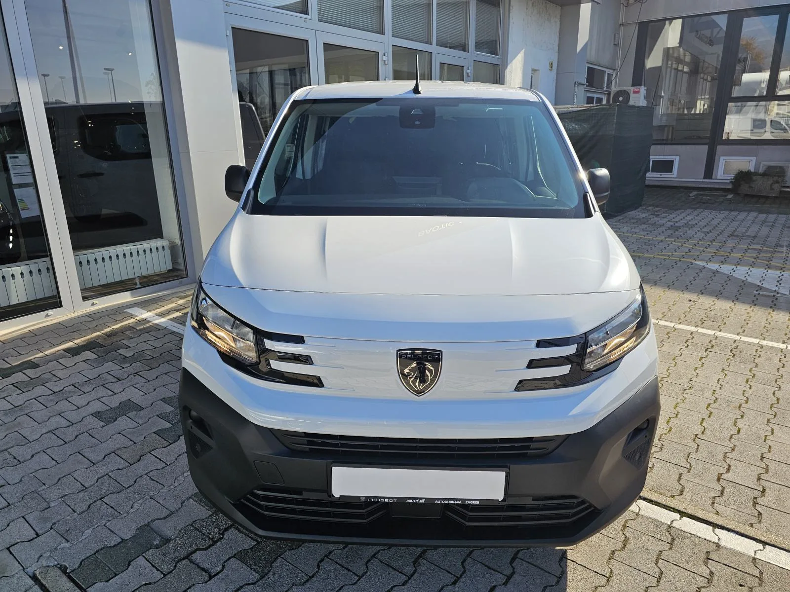 Peugeot Partner 2025: fotografija 2