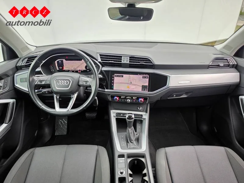 Audi Q3 2021: fotografija 9