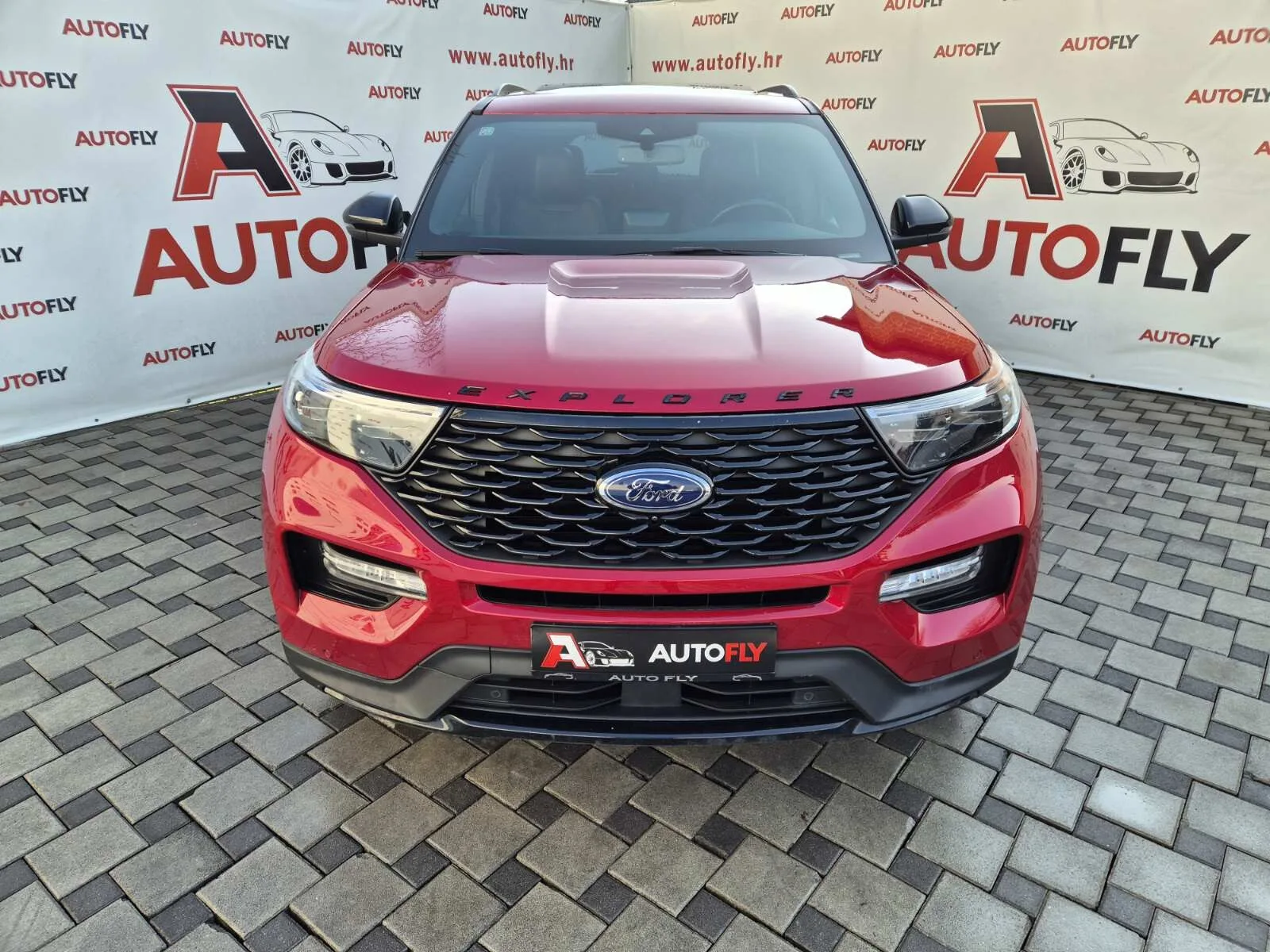 Ford Explorer 2023 – fotografija 2