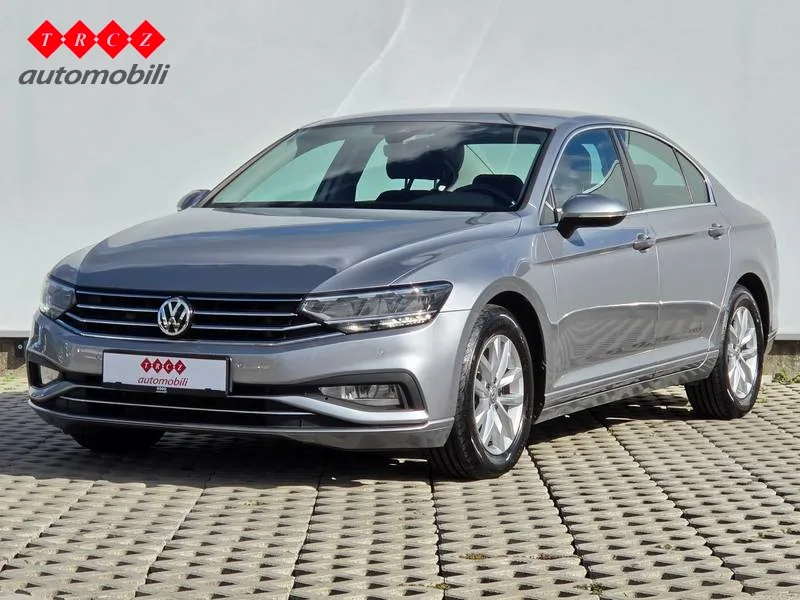 Volkswagen Passat 2020 – fotografija 1