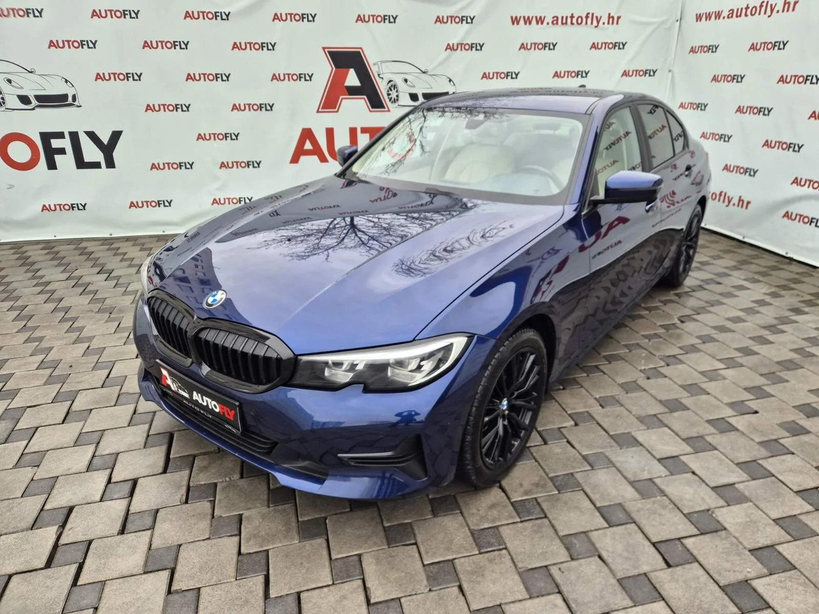 BMW Serija 3 2019 – fotografija 1