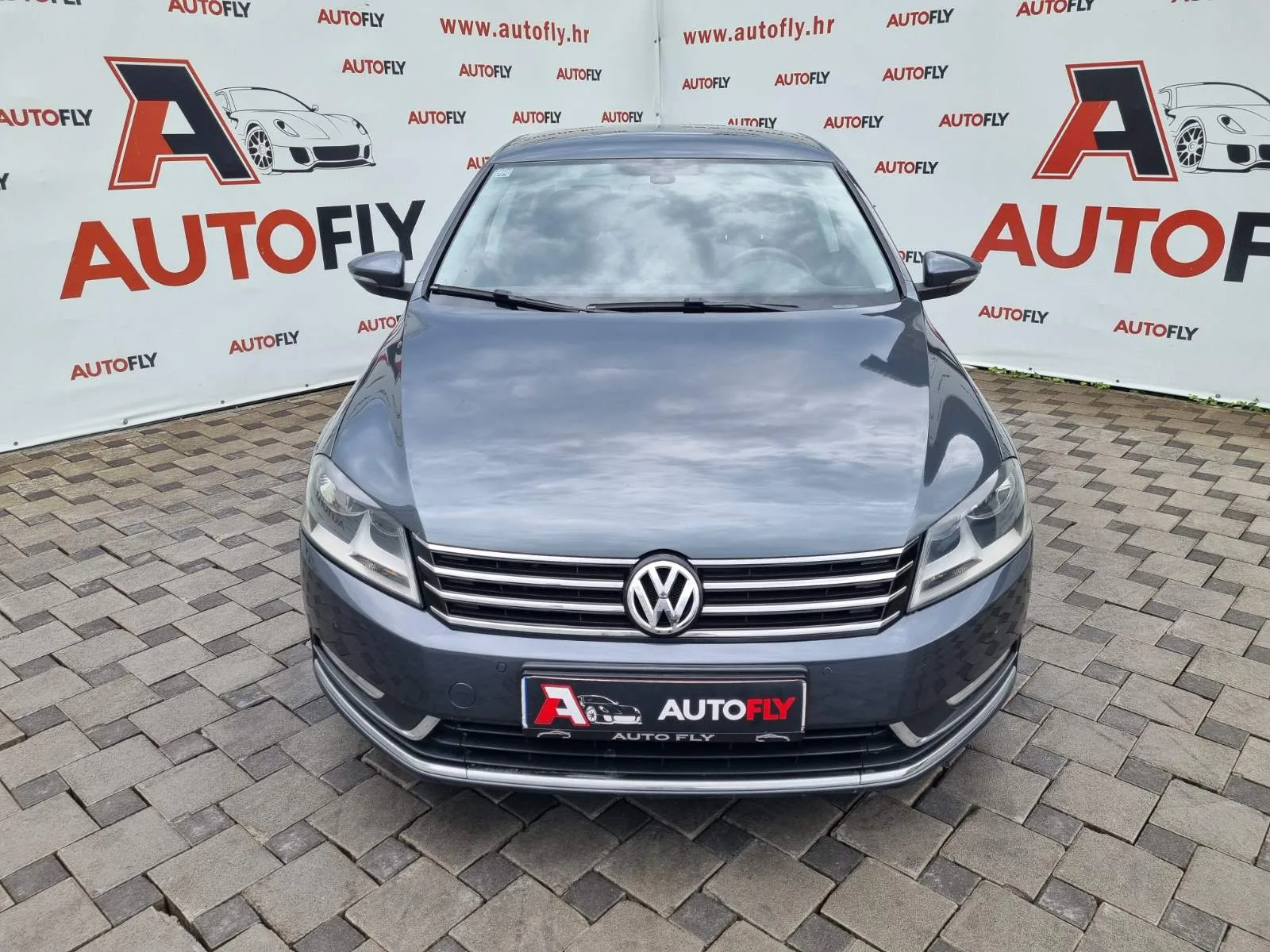 Volkswagen Passat 2011 – fotografija 2