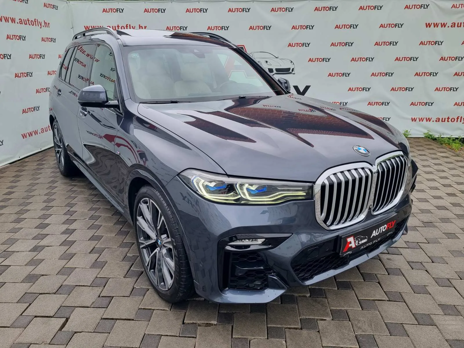 BMW X7 2020 – fotografija 1
