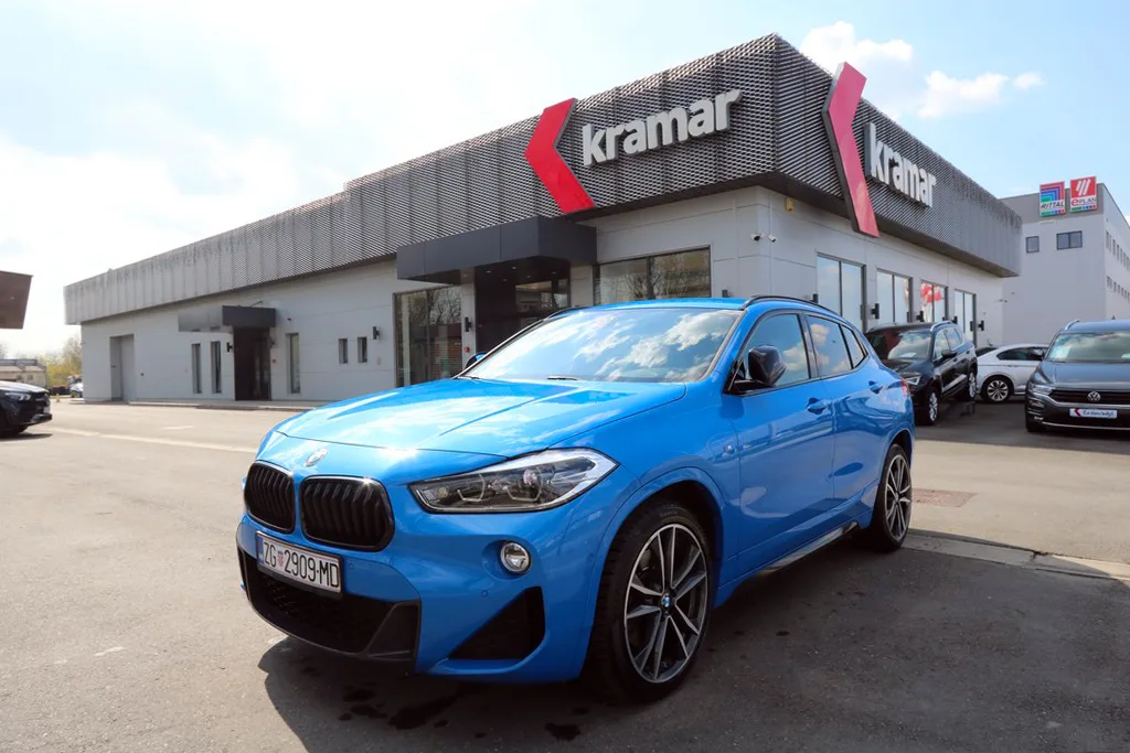 BMW X2