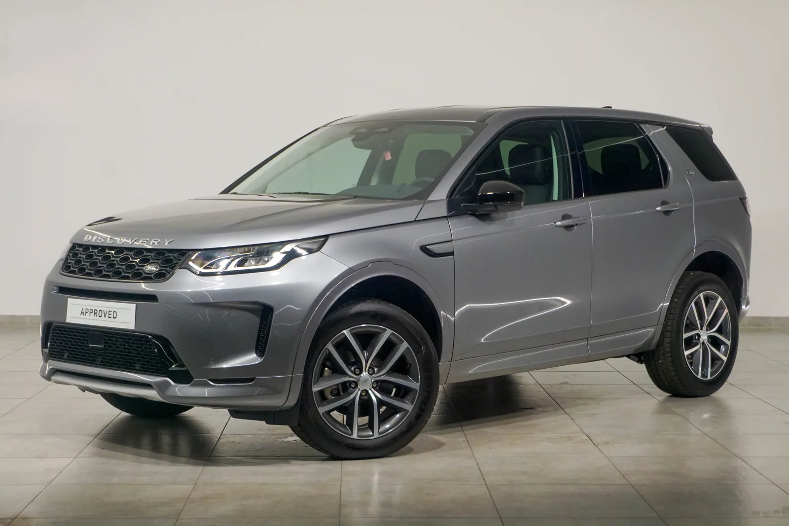 Land Rover Discovery Sport 2024 – fotografija 1