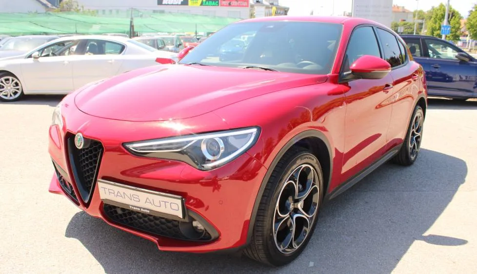 Alfa Romeo Stelvio 2022 – fotografija 1