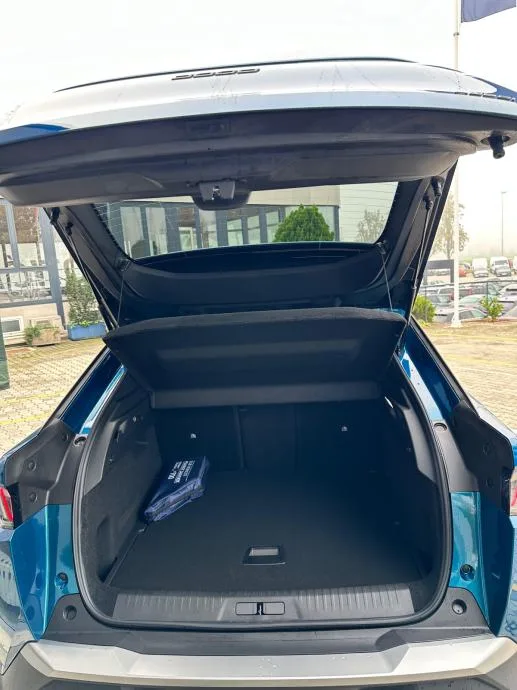 Peugeot 3008 2025: fotografija 14