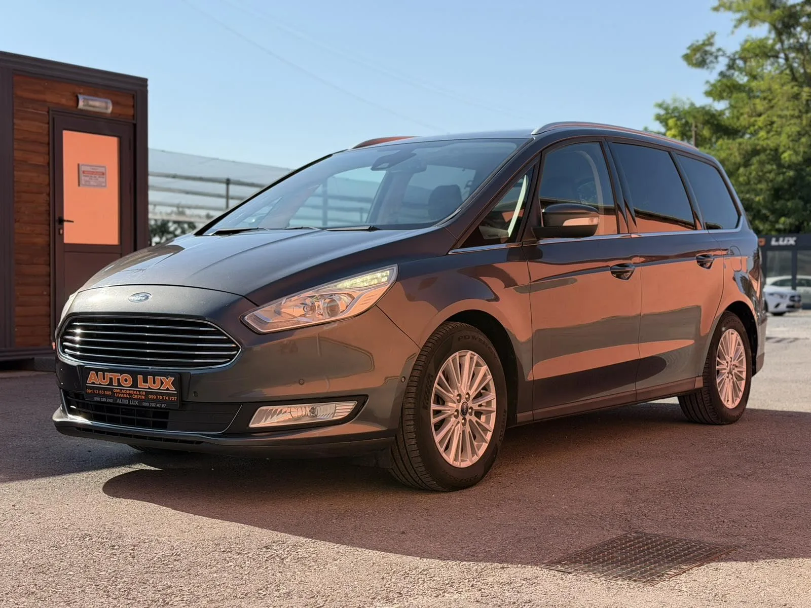 Ford Galaxy 2016 – fotografija 1