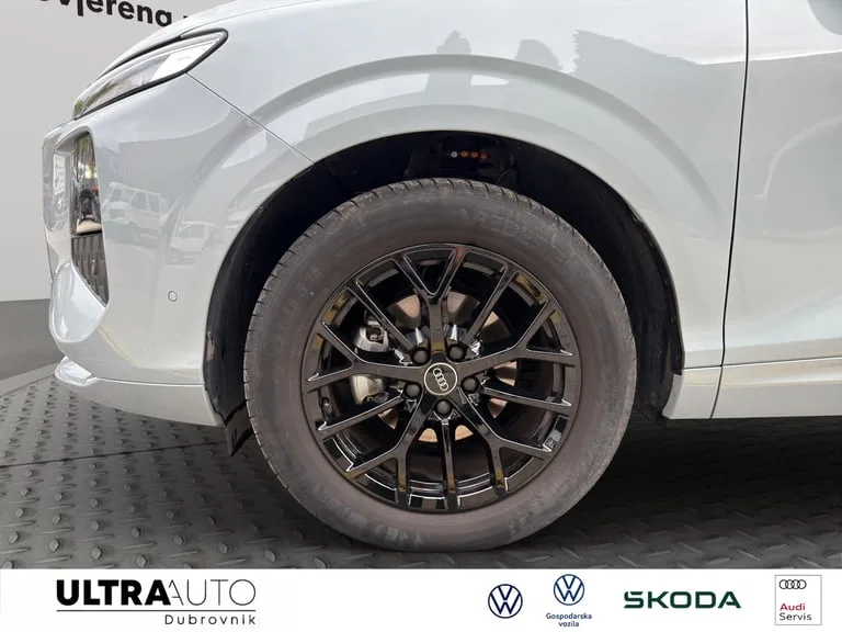 Audi Q3 2026: fotografija 19