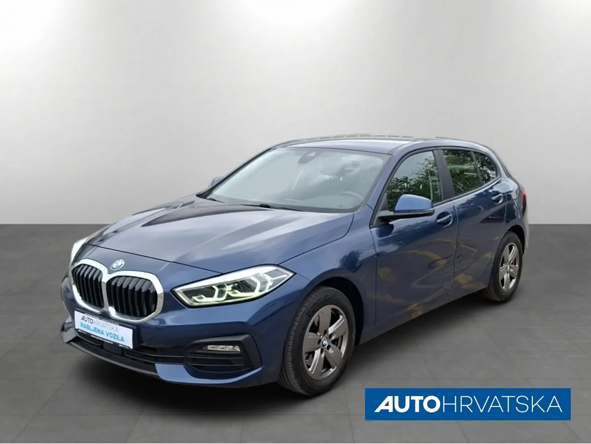 BMW Serija 1 2021: fotografija 1