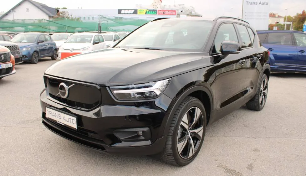 Volvo Xc40 2021 – fotografija 1