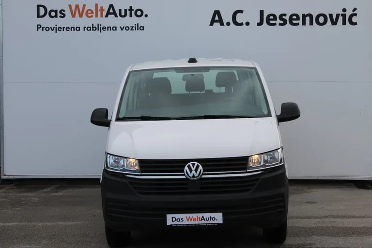Volkswagen Transporter 2021: fotografija 2