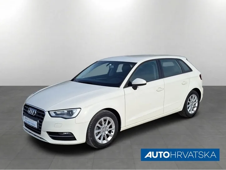 Audi A3 2018 – fotografija 1