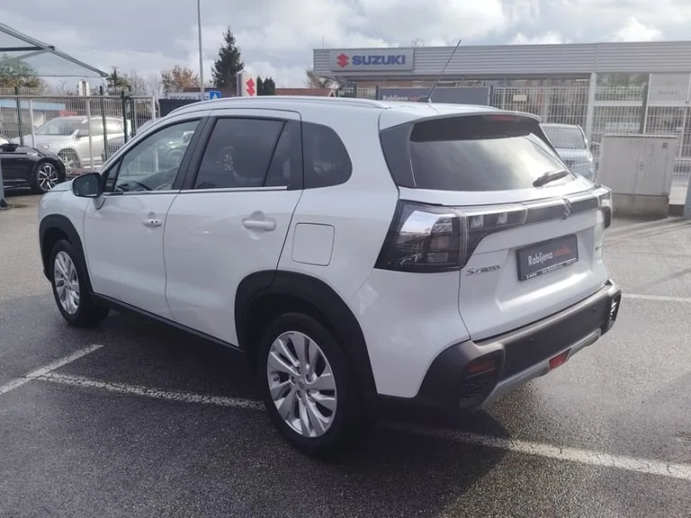 Suzuki S-Cross 2026: fotografija 2